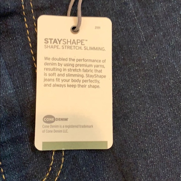 Eddie Bauer jeans - Picture 4 of 6